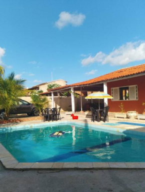 Casa aconchegante com piscina
